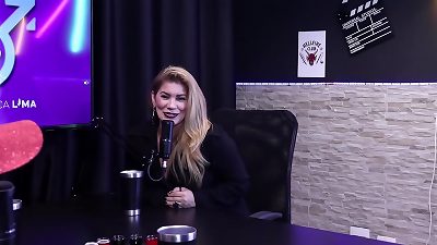 She already gave twat to famous football players, about the Greek smooch and fetishes... - Bruna Ferraz