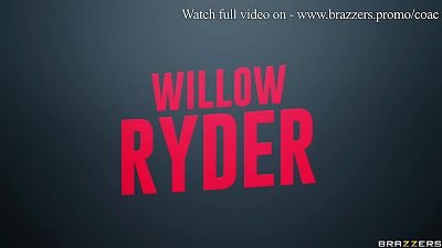 hungry Stepmom & The Coach&acirc;&euro;&trade;s Nerdy daughter - Vivianne Desilva, Willow Ryder / Brazzers  / geyser total from www.brazzers.promo/coac