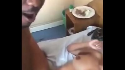 Maxuel na lover wake mercy wakirecord ngono... Anatakaa mafisi wajue ni wake