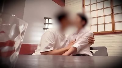 [I picked up an office woman who had a boyfriend]Penalty to a cheating woman!Creampie while saying "No inside...!"&ldquo;This is really bad!&rdquo; she says angrily.