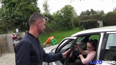 Laura, 19 years senior and a virgin, is deflowered before tasting sodomy