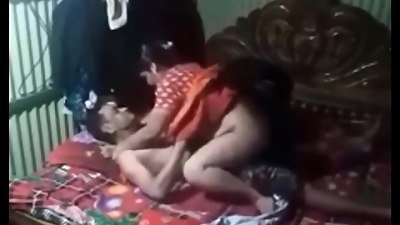Desi madam ji penetrated hardcore his customer when her hubby was not at home