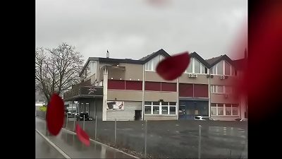 Valentine's Day hook-up party in Switzerland - video Podcast in German