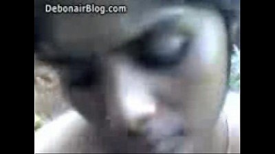 Tamil chick fellating fuckpole and slobbering out cum MMS
