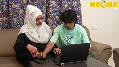 Hijab dame caught by her stepbrother stroking