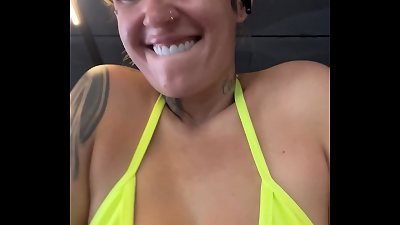 I went to teach with a pouty pout! At the gym in front of Copacabana beach in RJ. I almost got punched out, I was so insane that my poon was all drooling!